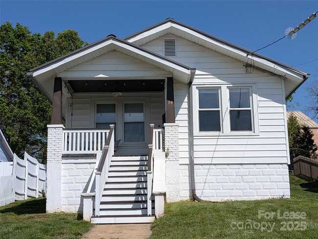 Building Photo - 28 Woodrow Ave