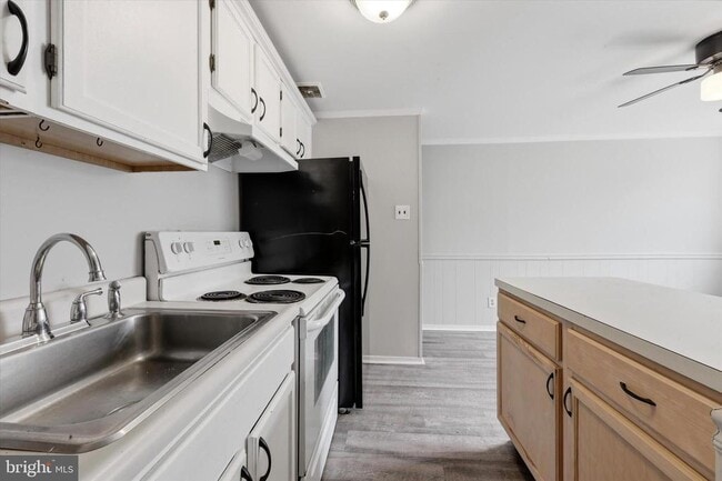 Photo - 151 Chadwick Ave