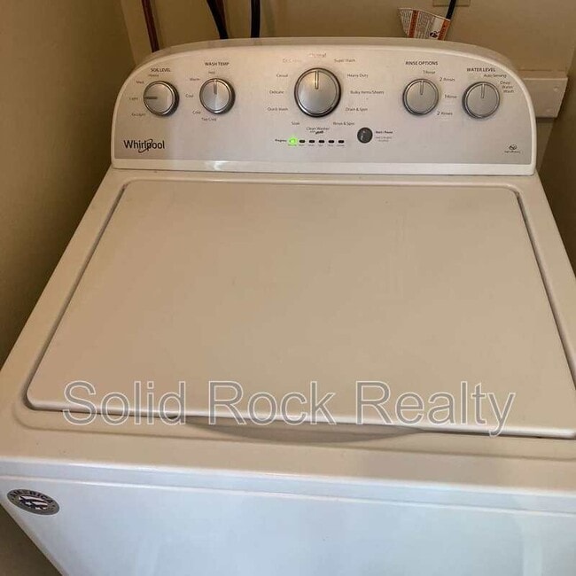 Photo - 1214 Janes Ln