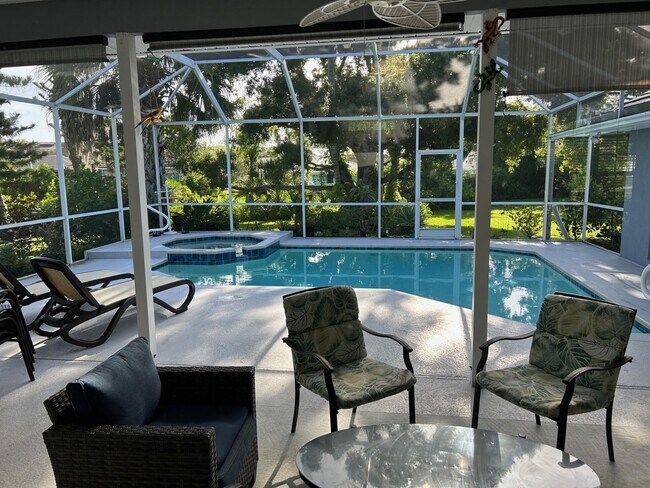 Photo - 1086 Hoover Cir