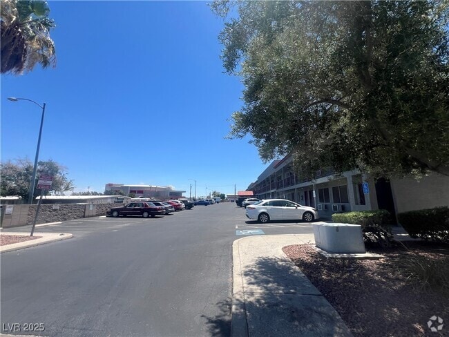 Building Photo - 797 E Harmon Ave Unit 7 Rental
