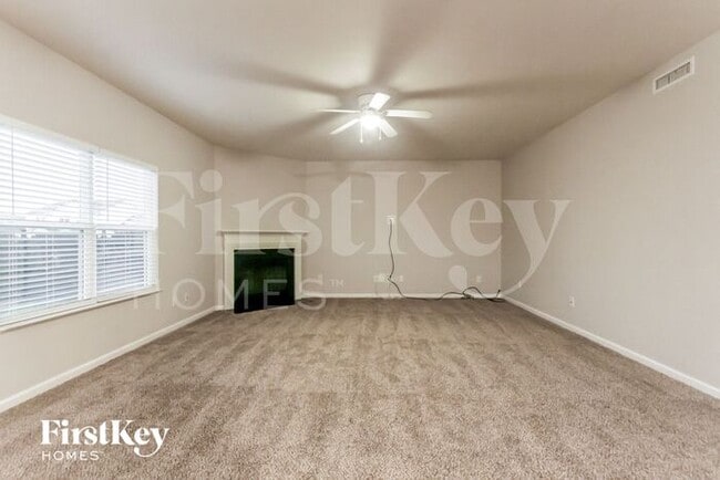 Photo - 7715 Firecrest Ln