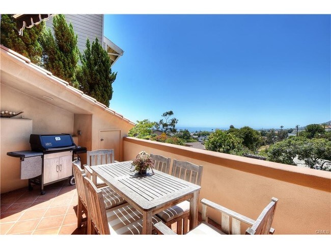 Photo - 672 Wendt Ter