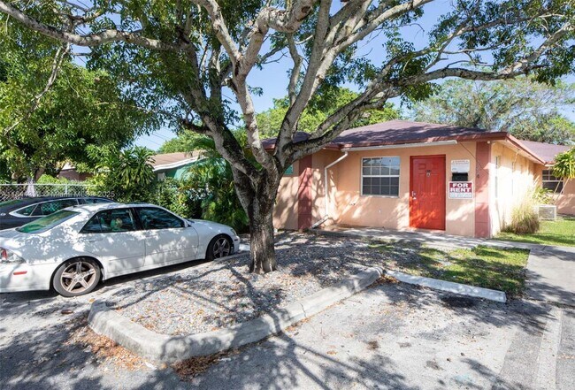 Photo - 1224 NE 2nd Ave Unidad A