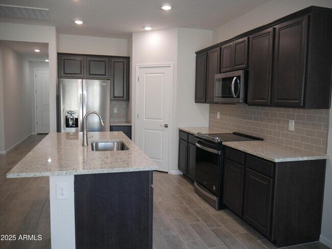 Photo - 18156 W Daley Ln