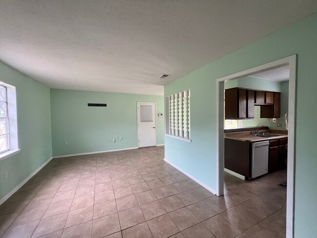 Photo - 2619 Calle Hermosa St