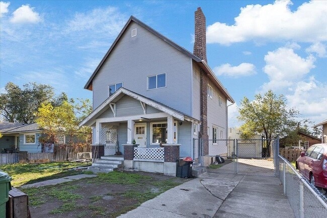 Building Photo - 1804 E Liberty Ave Unit 2
