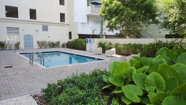 Photo - 120 SW 8th Ave Unit 804
