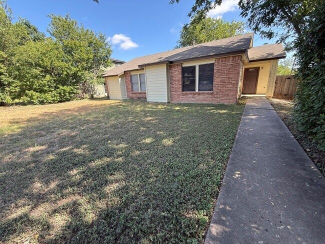 1200 Orchard Park Cir