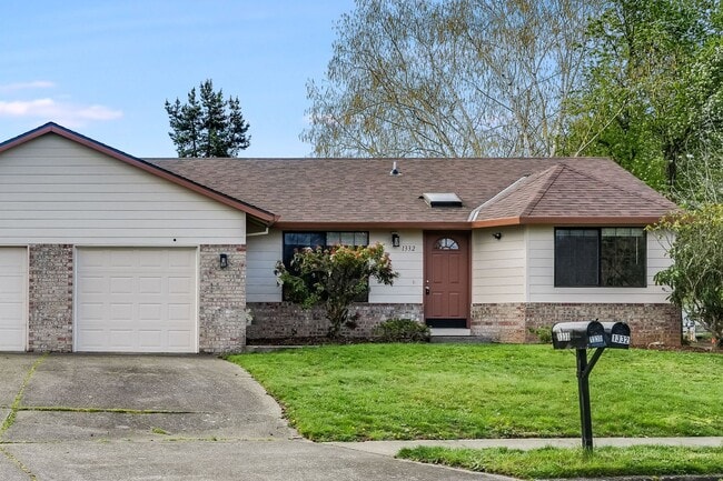 Building Photo - FEW1330-1332 Unit FEW1332