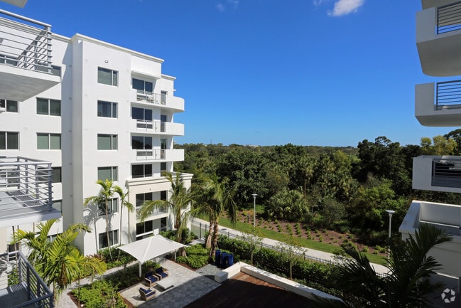10X Boca Raton