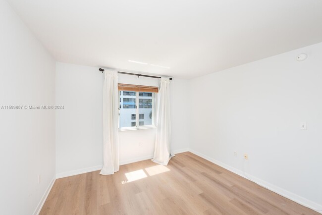 Photo - 1425 Bay Rd Condo Unit 503