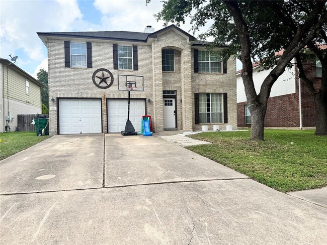 Building Photo - 1616 War Horse Ln