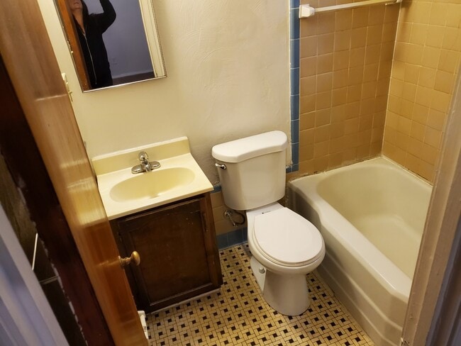 Photo - 93 Mt Lebanon Blvd