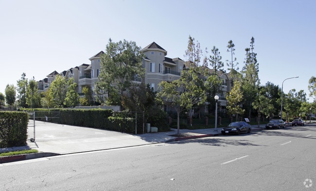 Cypress Pointe Senior Community