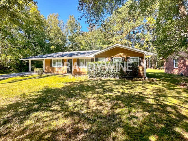 Building Photo - 6230 Cedar Wood Dr