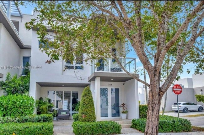 Photo - 6438 NW 104th Ct Townhome