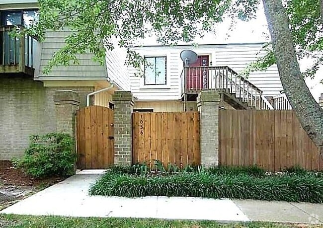 Building Photo - 1036 Lands End Way Rental