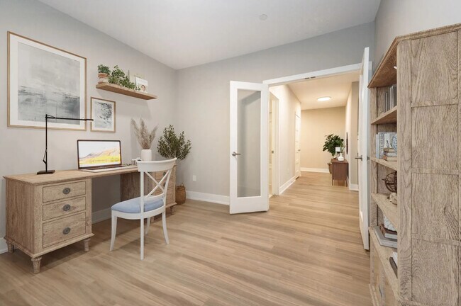 Photo - Clarence Square