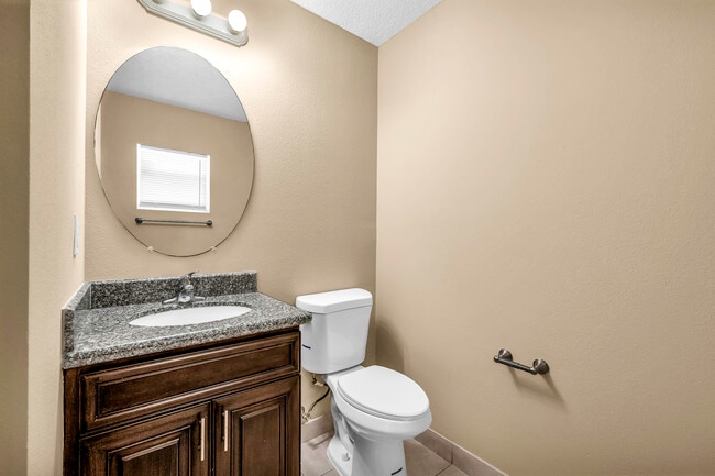 Photo - 959 SW 15th St