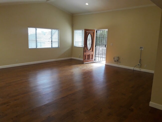 Front room - 1417 15th St Unit RearHouse