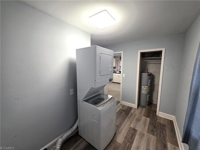 Photo - 902 N South St