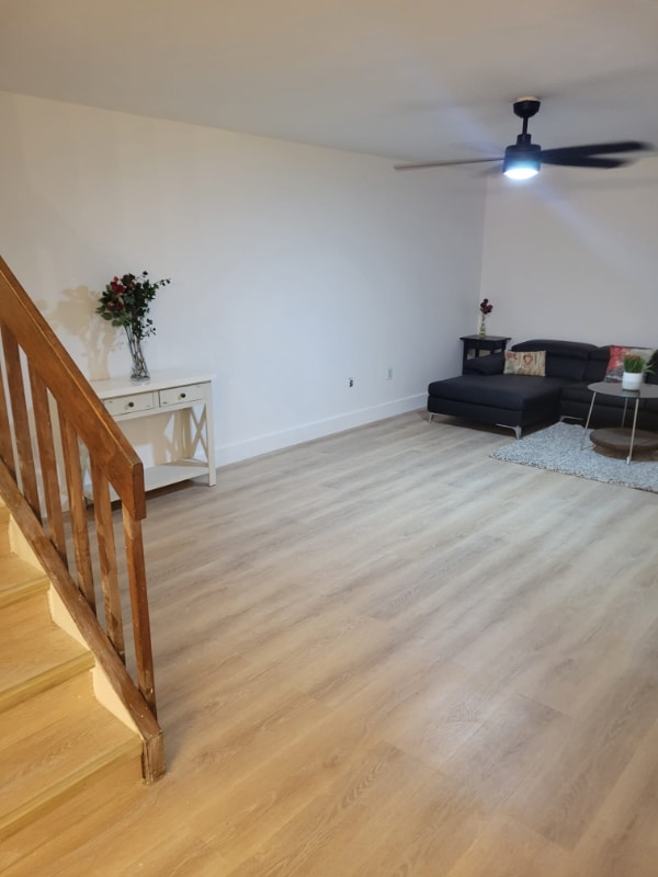 Photo - 570 N Tropic Ln