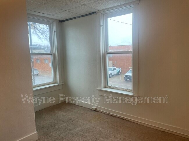 Photo - 546 2nd St Unit Apt 1