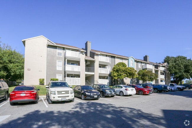 Building Exterior - Sedona Canyon