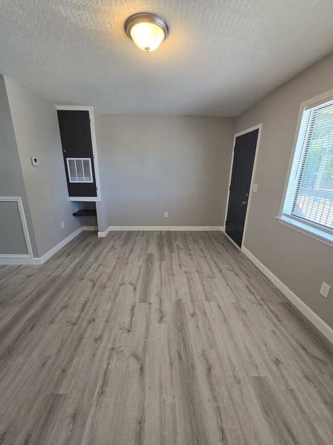 Photo - 1 Bedroom 1 Bathroom Apartment! Unidad 29 Osage Ridge Rd #5