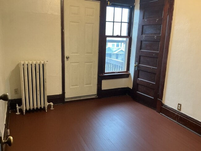 Photo - 800-802 S 32nd St Unit upper