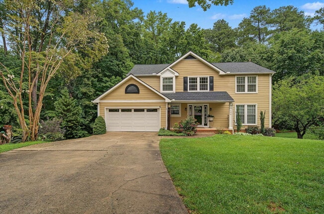 Photo - Spacious 4-Bed Oasis with Basement in Cary