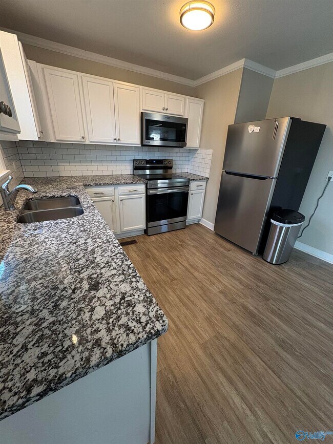 Photo - 3118 Adonna Dr NW