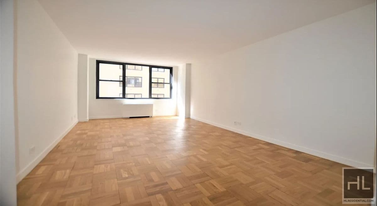 EAST 49 STREET - EAST 49 STREET Unit 1H