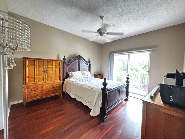 Photo - 105 Lighthouse Cir Unit H