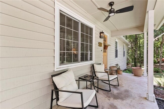 Photo - 2667 Tammi Ln