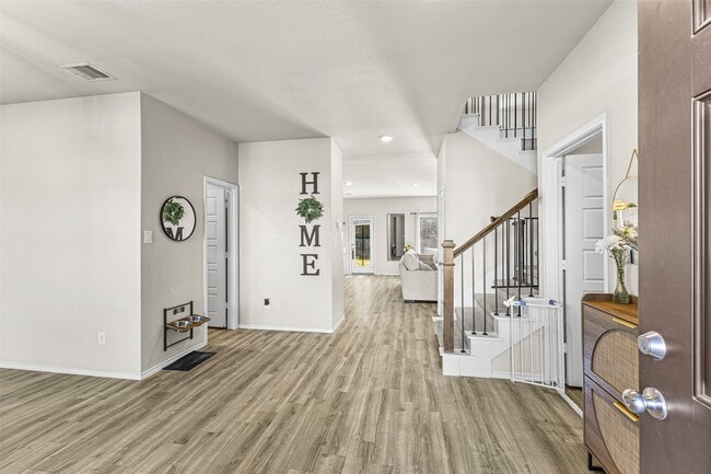 Photo - 6807 Verbena Blossom Trail