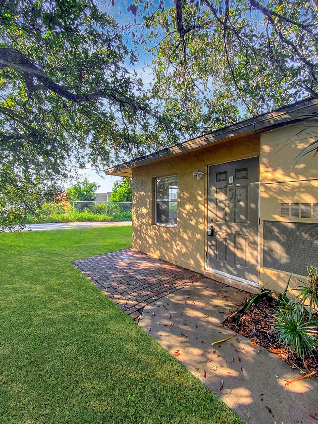 Building Photo - Budget-Friendly. Bold Personality. Big Aut...