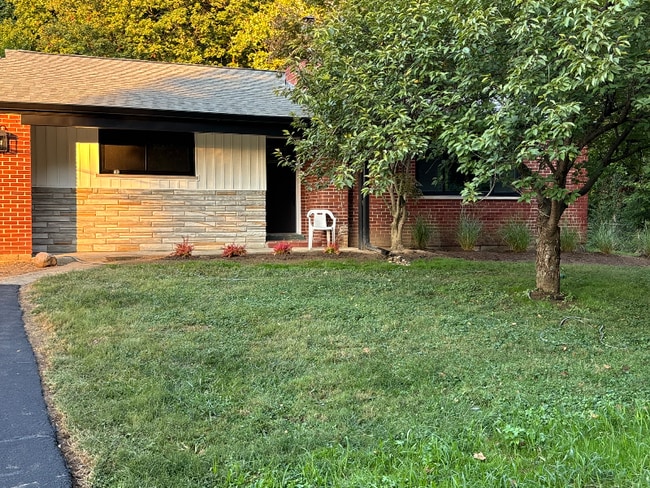 Building Photo - 3772 Zind Ln