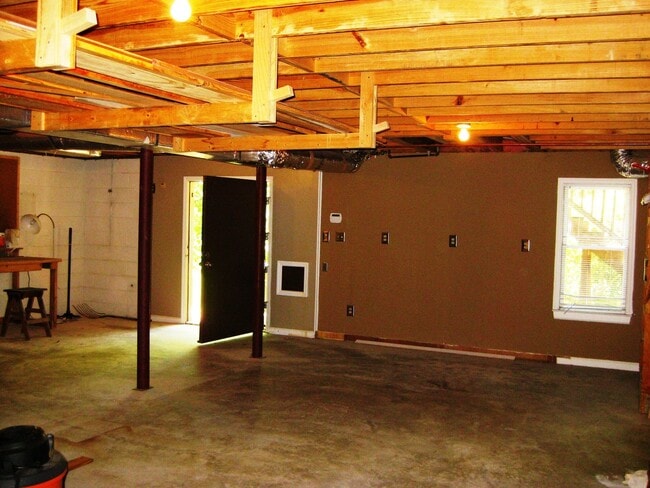 Photo - Convenient 3BR/2BA in Homewood