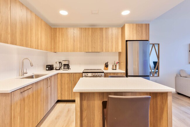 Photo - 60 Kilmarnock St Unit SI FL2-ID1039269P