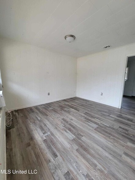 Photo - 630 Capital Ave Unit 2