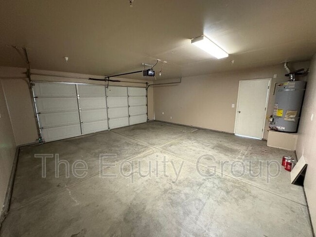 Photo - 2132 E Sweet Ave