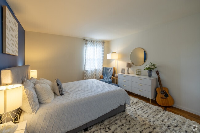 1 habitación, 1 baño - 730 pies cuadrados - La Colonia - Dormitorio