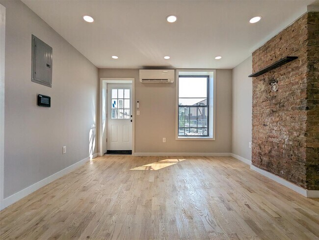 Photo - 566 Wilson Ave Apartment Unit 201