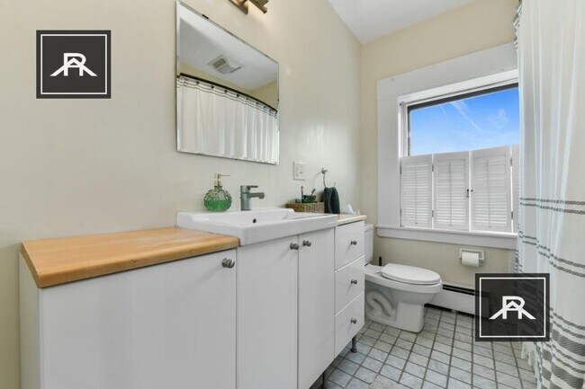 Photo - 2 bedroom in Brookline MA 02445