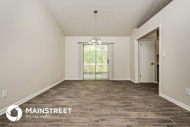 Photo - 5910 Homestead Ct