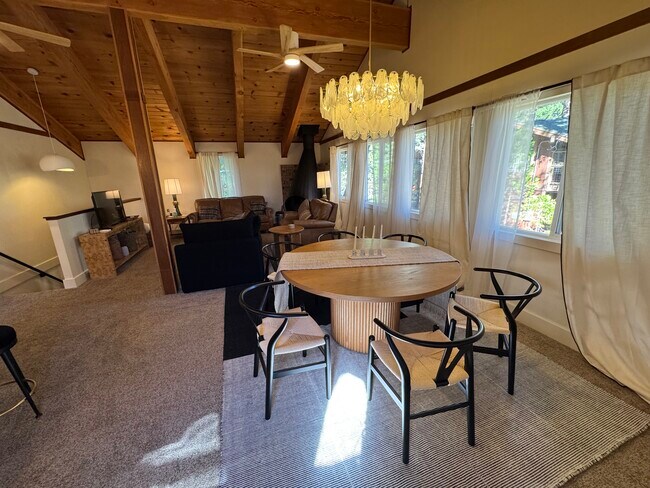 Photo - 140 Tahoma Ave