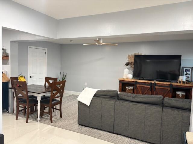 Photo - 270 NE 45th St