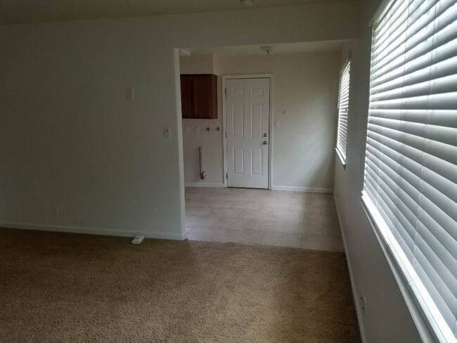 Photo - Folsom Duplex